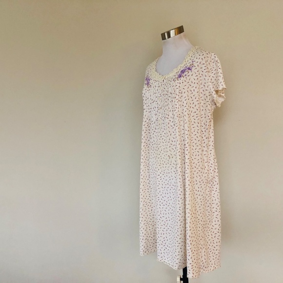 Nightgown SECRET TREASURES Size 12 14 Medium Short Sleeves Floral - Picture 9 of 9